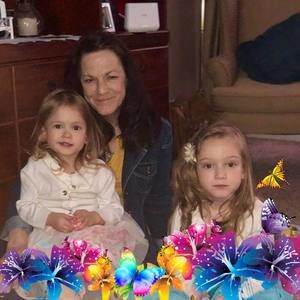 Meet your Posher, Sandy